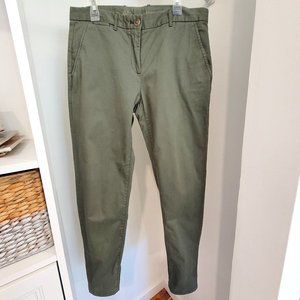 Gap Broken in Straight Khakis Women's Sz 2 Green Gap Khakis
